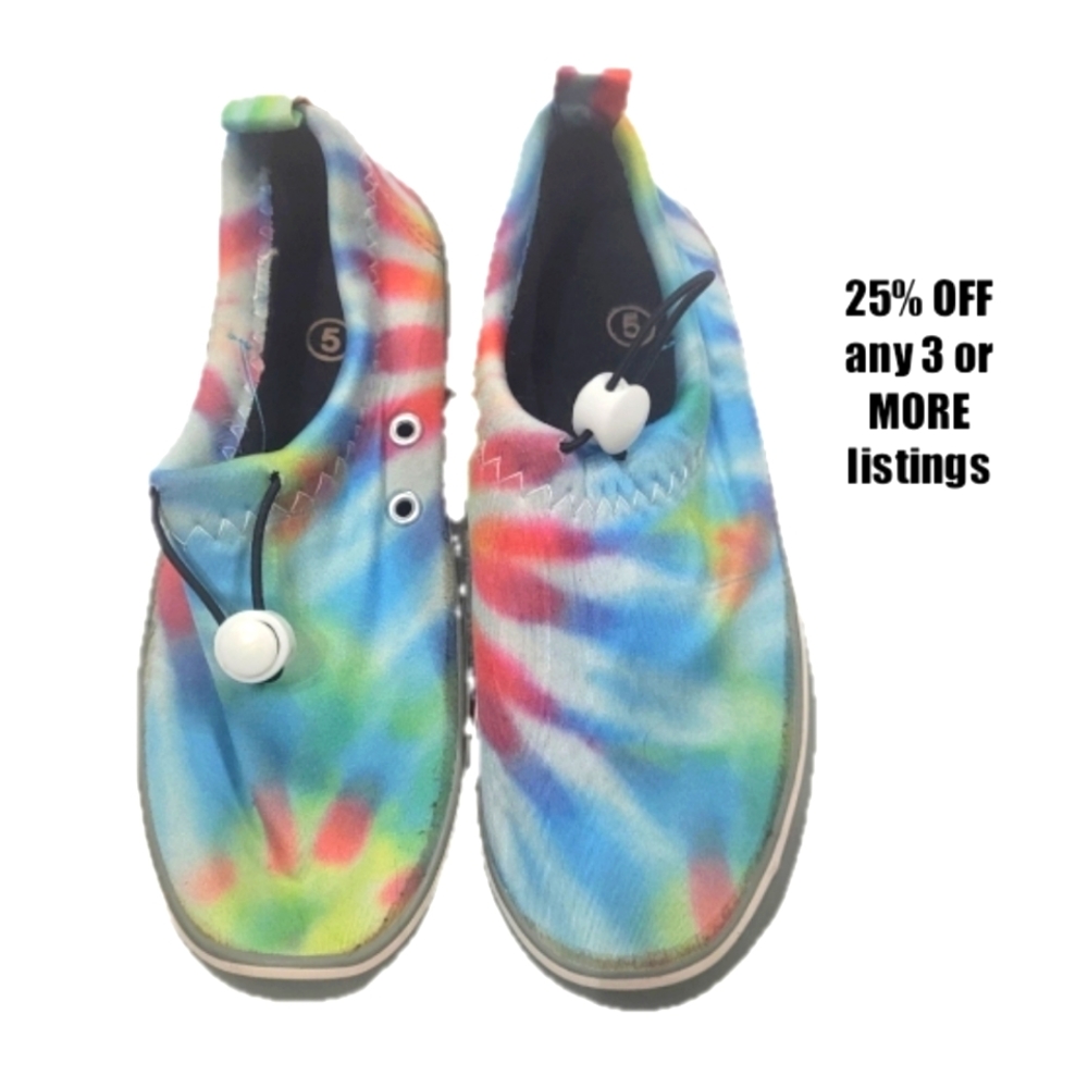 Tie Dye Water Shoes Size 5 Beach Pool Cruise Tropical Island Resort Nautical